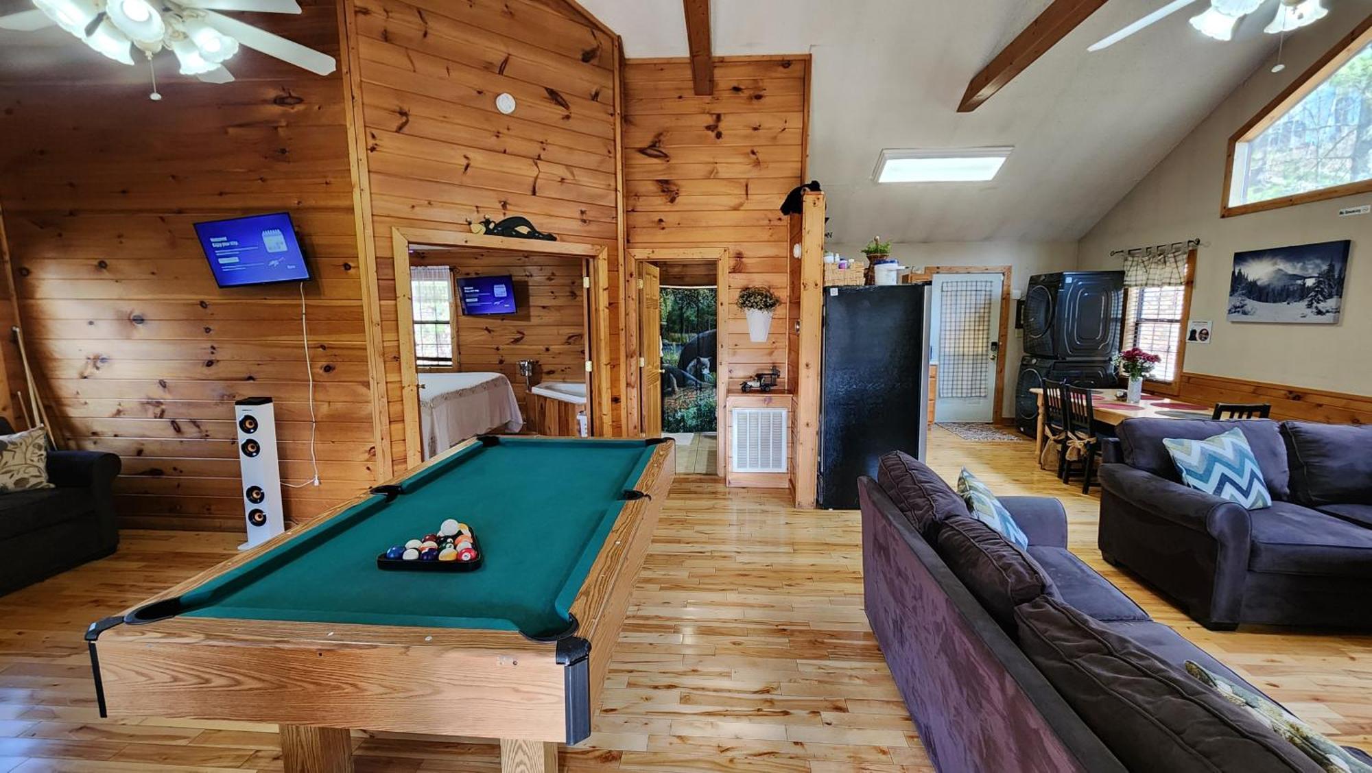 Little Cabin All To Yourself Севьервилл Экстерьер фото